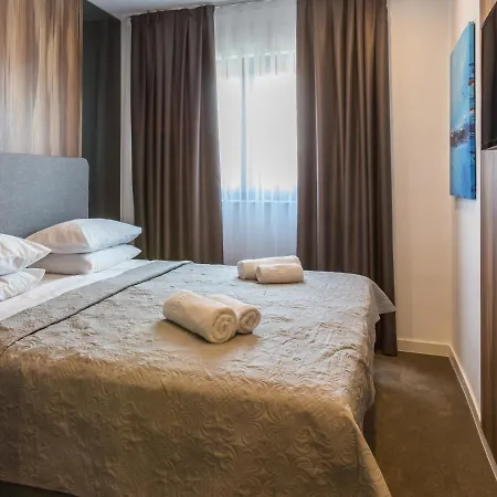 Apartman Braga A8 *